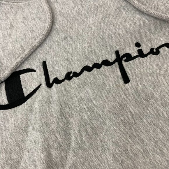 Champion Reverse Weave Light Grey Pullover Hoodie with Kangaroo Pocket Size S - Picture 3 of 11